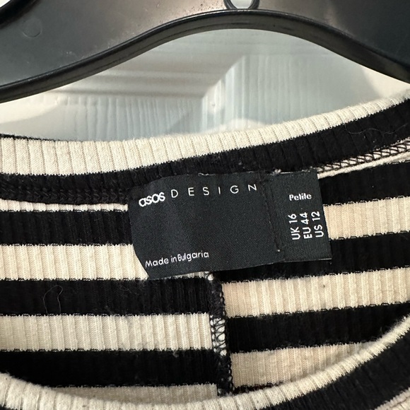 ASOS tee - Picture 2 of 2